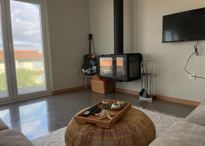 Apartment Beachfront Costa Nova Villa - 3 Bedroom Apartment Gafanha da Encarnacao