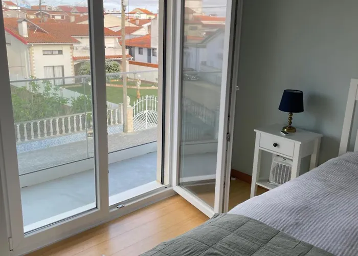 Beachfront Costa Nova Villa - 3 Bedroom Apartment Apartment Gafanha da Encarnacao